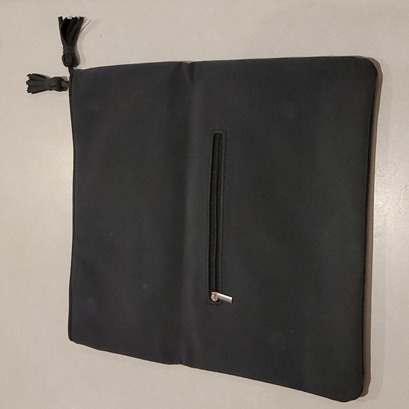 Ion Color Brilliance Slate Gray Convertible Oversized Clutch - Picture 3 of 5